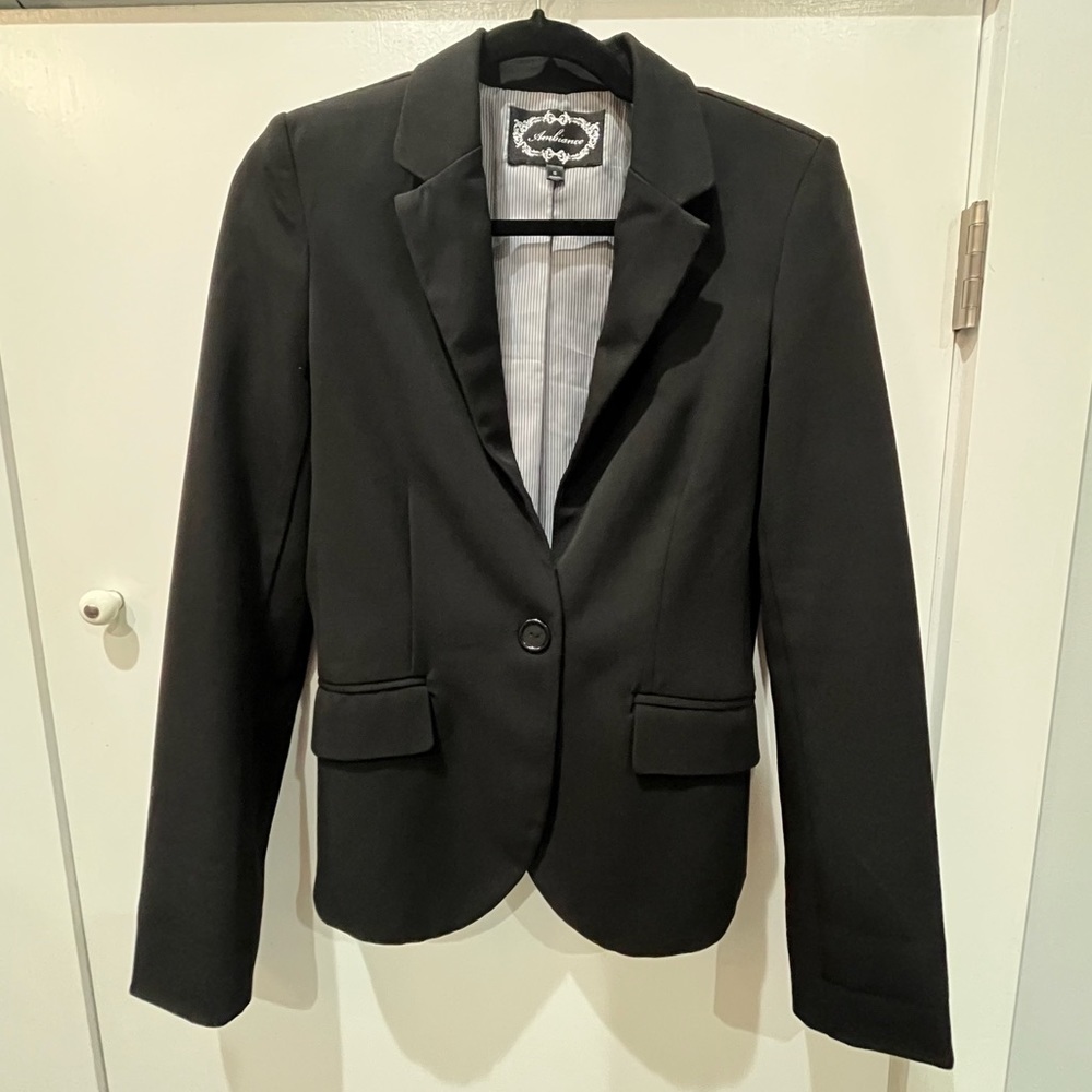 AMBIANCE Black Blazer Size Small